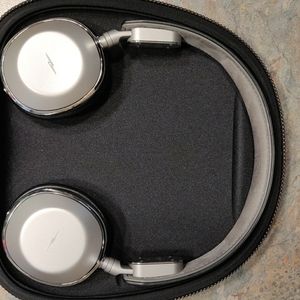 Shinola on ear Canfield headphones set